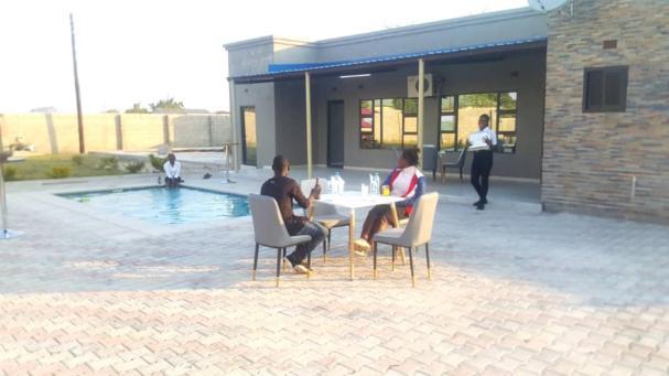 Legends Executive Lodge Choma المظهر الخارجي الصورة